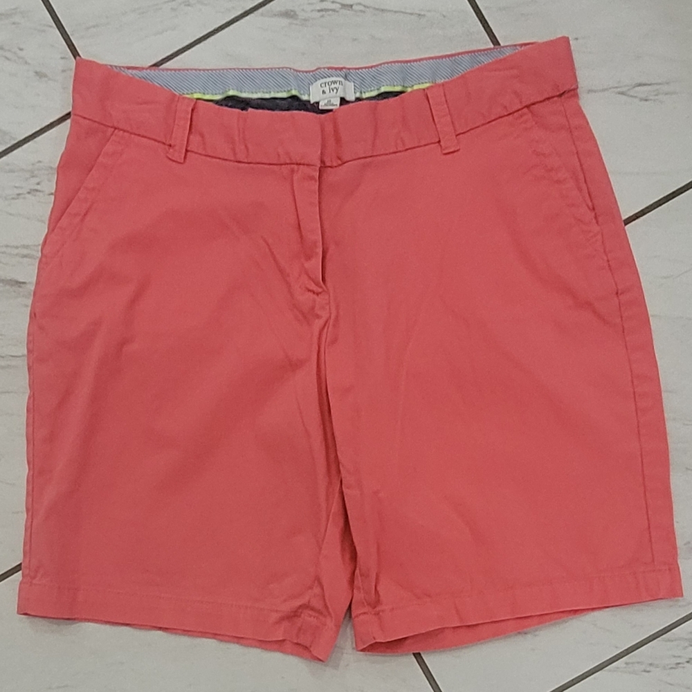 Crown and Ivy bermuda style shorts (a62)